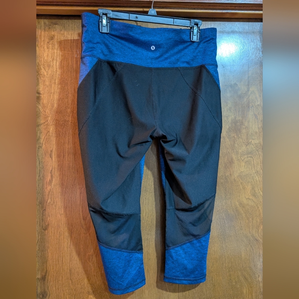 Xersion Blue and Black Fitted Leggings XL - Picture 3 of 5